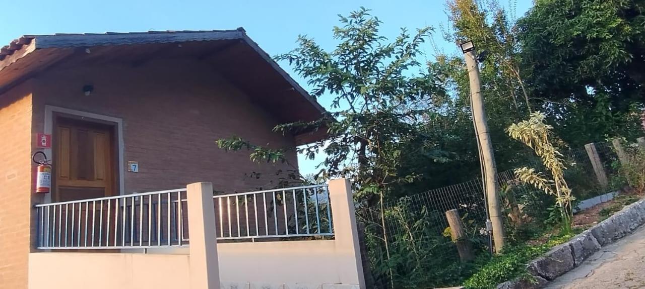 Hospedagem Vila Rica - 500M Do Centro De Cunha Sp Экстерьер фото
